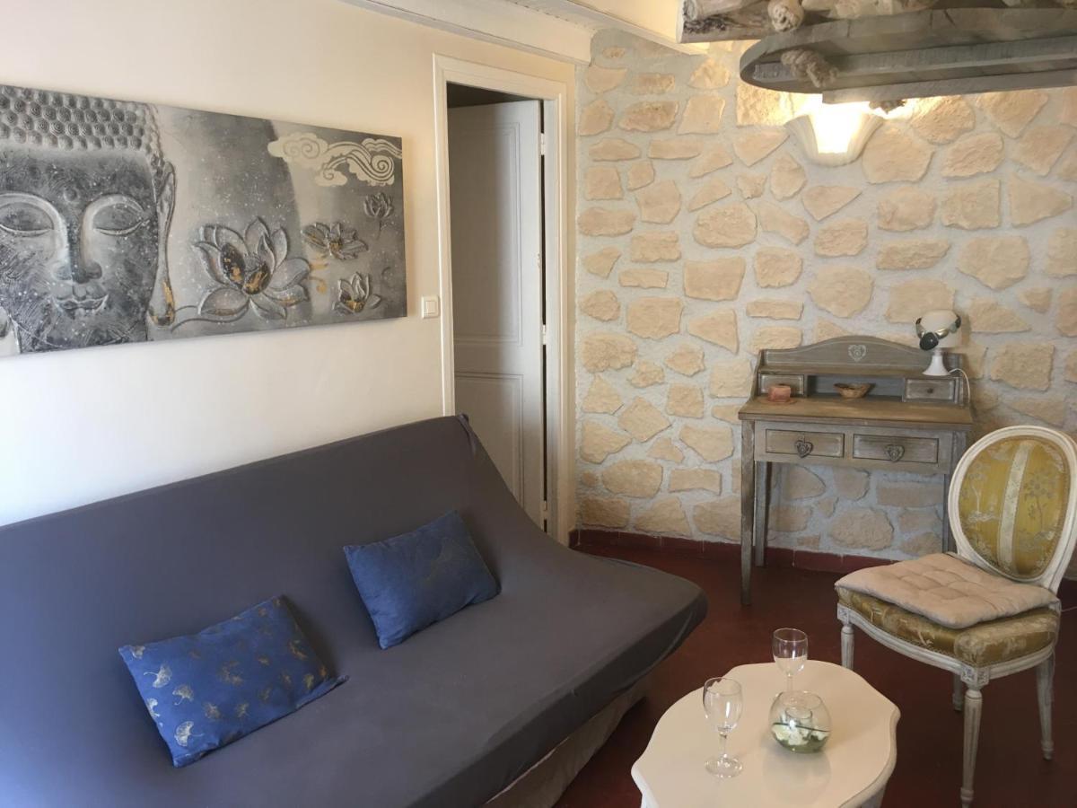 Appartement De Charme Suquet Cannes Exterior photo